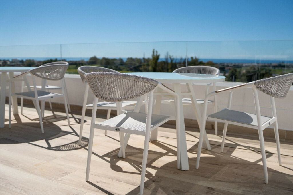 Middle Floor Apartment Nueva Andalucía Málaga - image 37