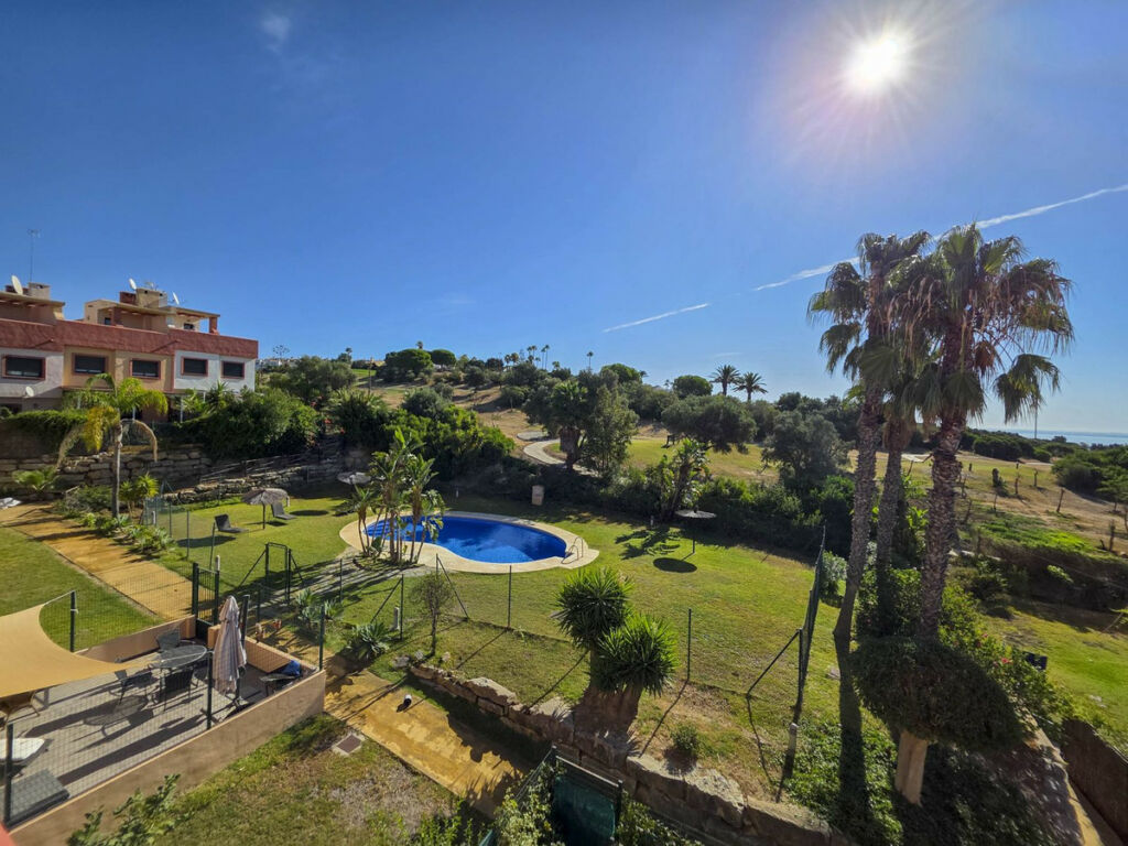 Townhouse La Duquesa Málaga - image 38