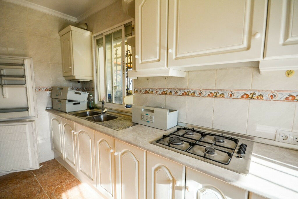 Detached Villa Estepona Málaga - image 38