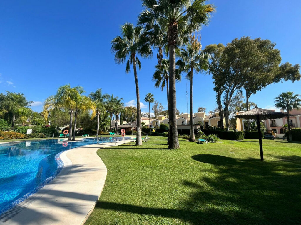 Detached Villa Guadalmina Alta Málaga - image 38