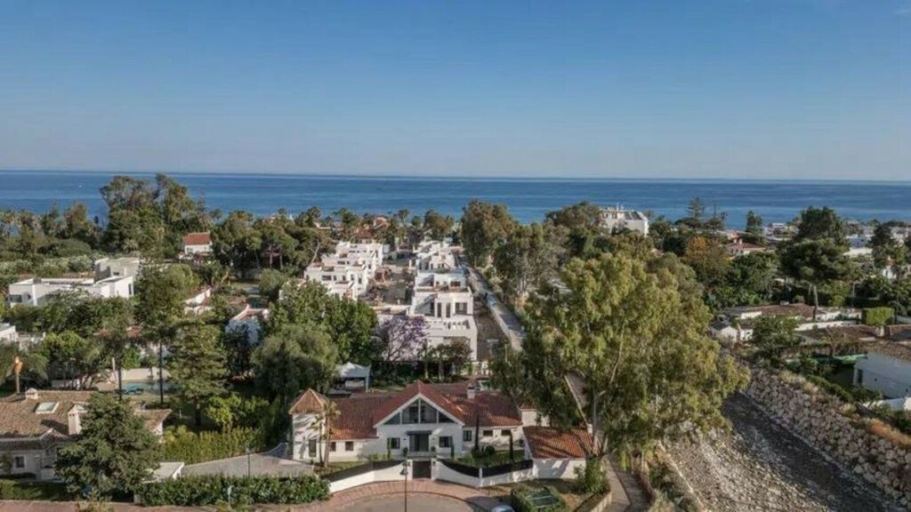 Detached Villa Puerto Banús Málaga - image 38