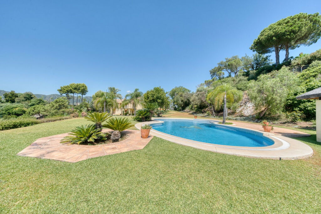 Detached Villa La Zagaleta Málaga - image 39