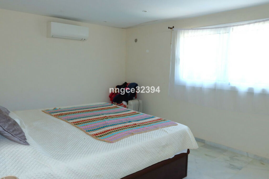Detached Villa Sotogrande Cádiz - image 39