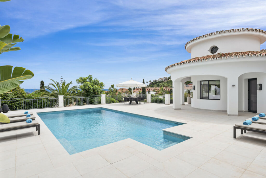 Detached Villa Benahavís Málaga - image 39
