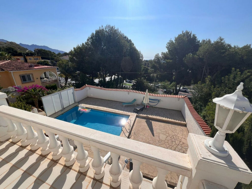 Detached Villa La Nucia Alicante - image 38
