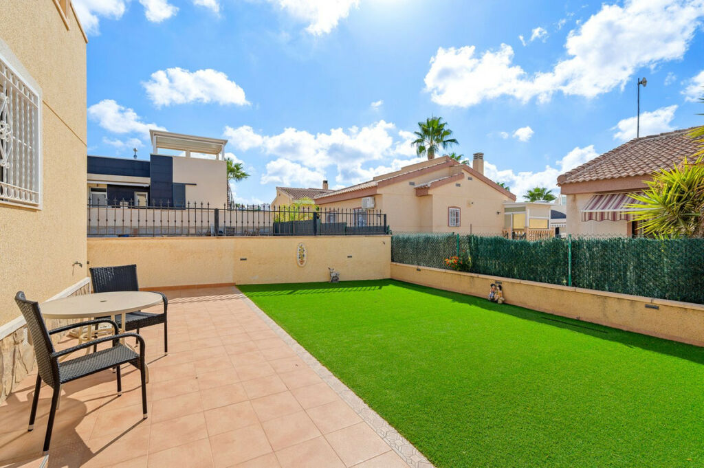 Detached Villa Rojales Alicante - image 39
