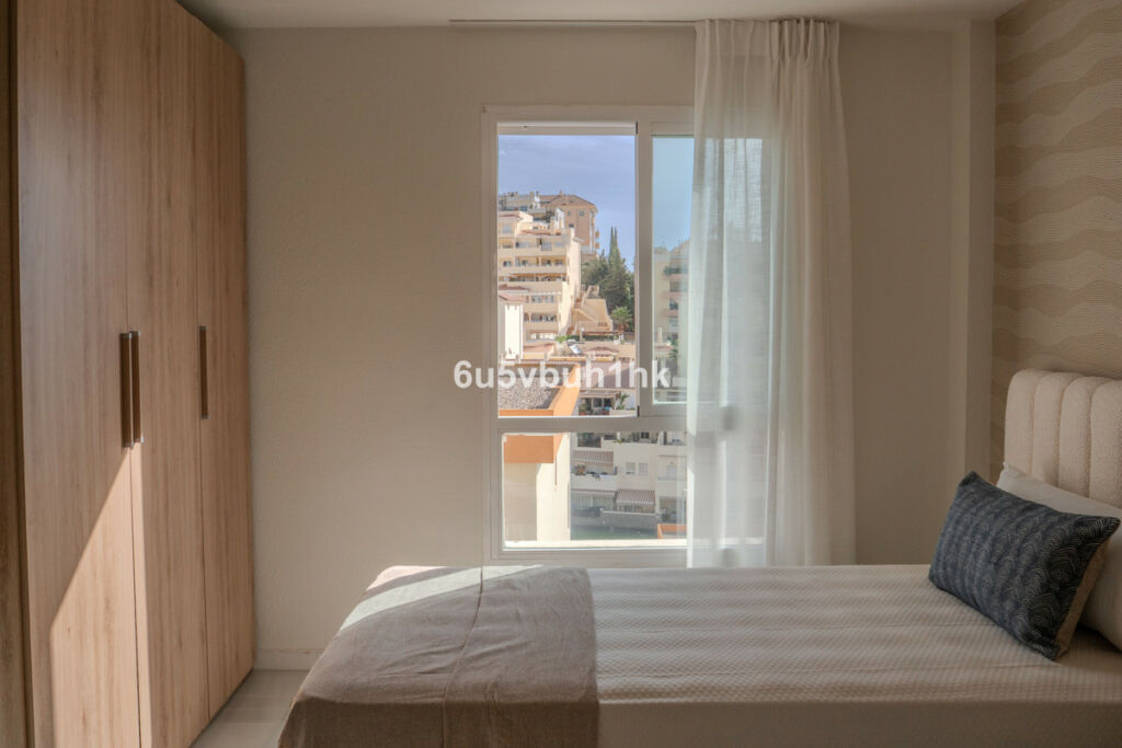 Townhouse Torrequebrada Málaga - image 39