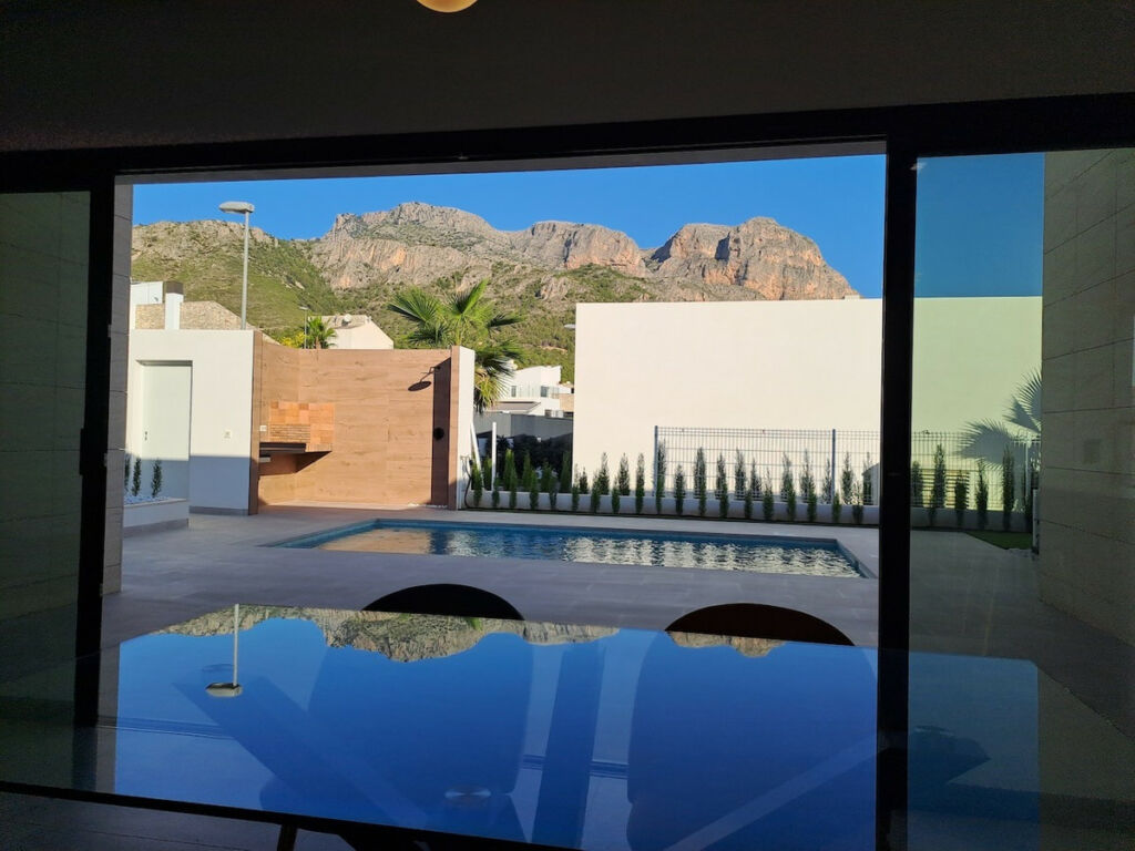 Detached Villa Polop Alicante - image 39