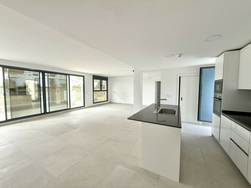 Penthouse Duplex La Quinta Málaga - image 4
