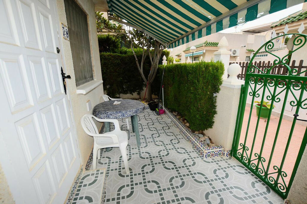 Semi-Detached House Punta Prima Alicante - image 4