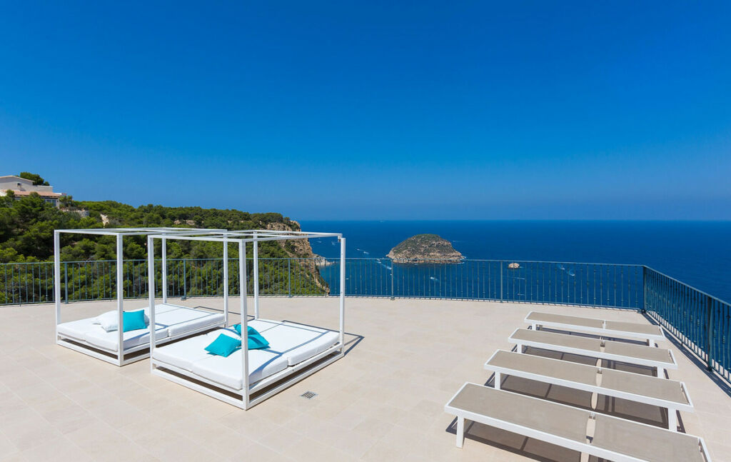 Detached Villa Javea Alicante - image 4