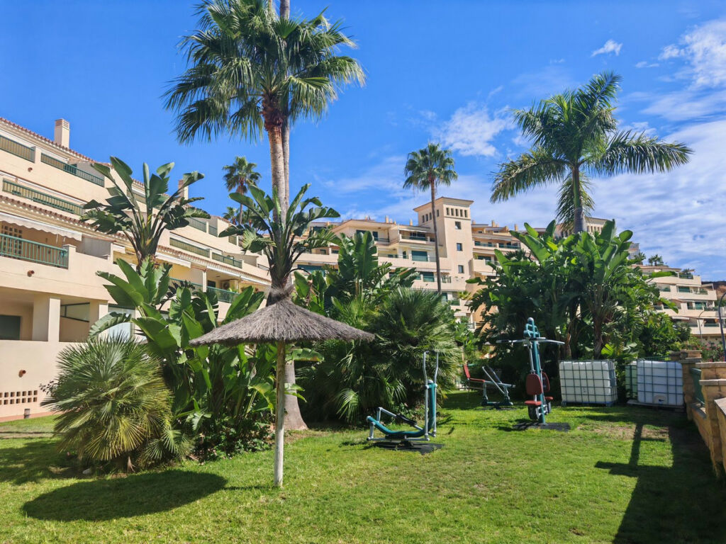 Middle Floor Apartment Benalmadena Costa Málaga