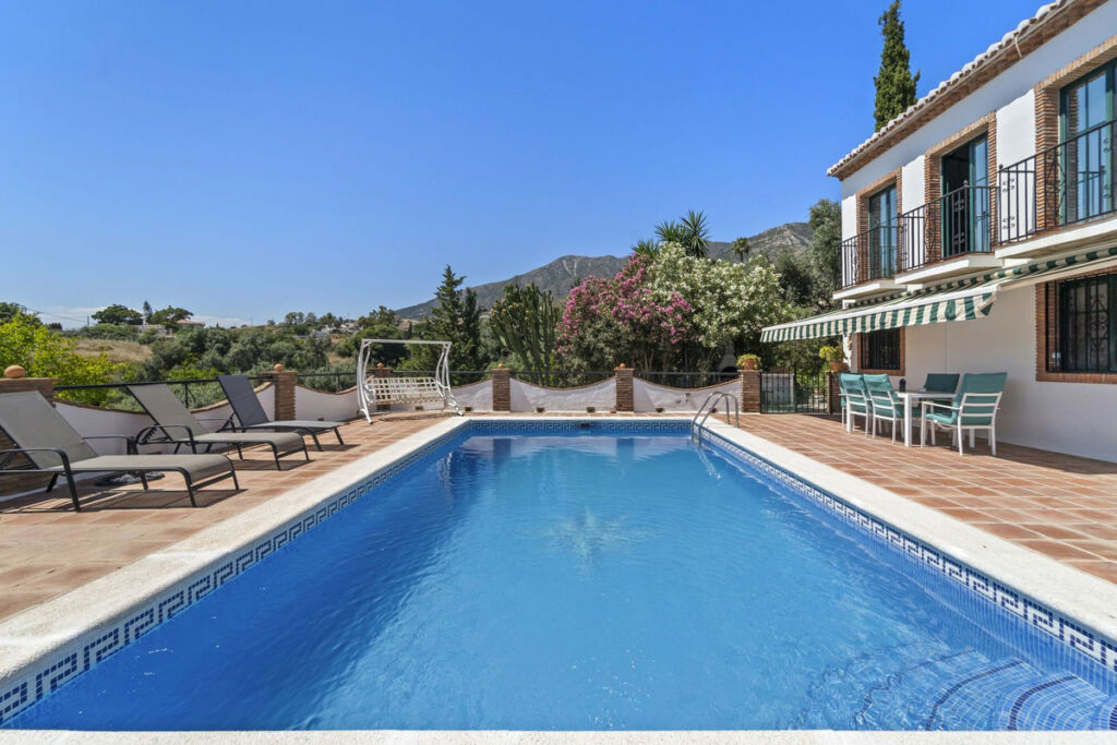 Finca - Cortijo Mijas Málaga - image 4