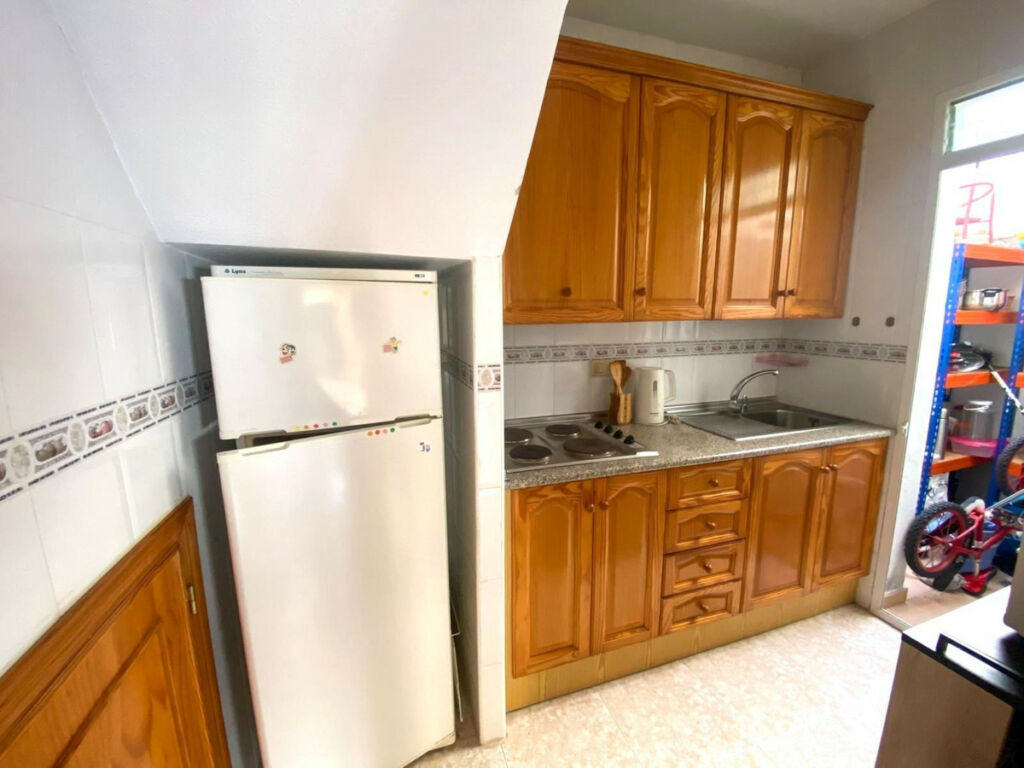 Townhouse La Siesta Alicante - image 4