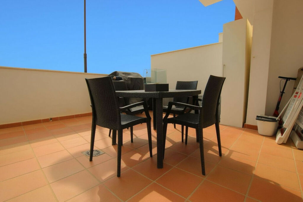 Ground Floor Apartment La Cala de Mijas Málaga - image 4