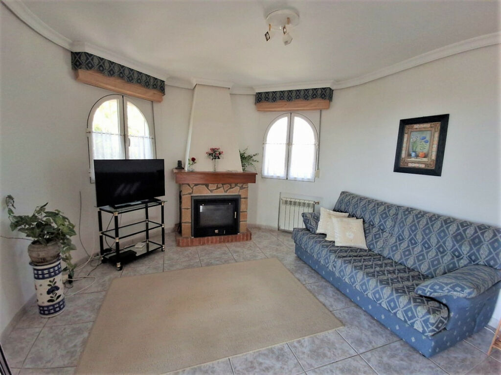 Detached Villa Calpe Alicante - image 4