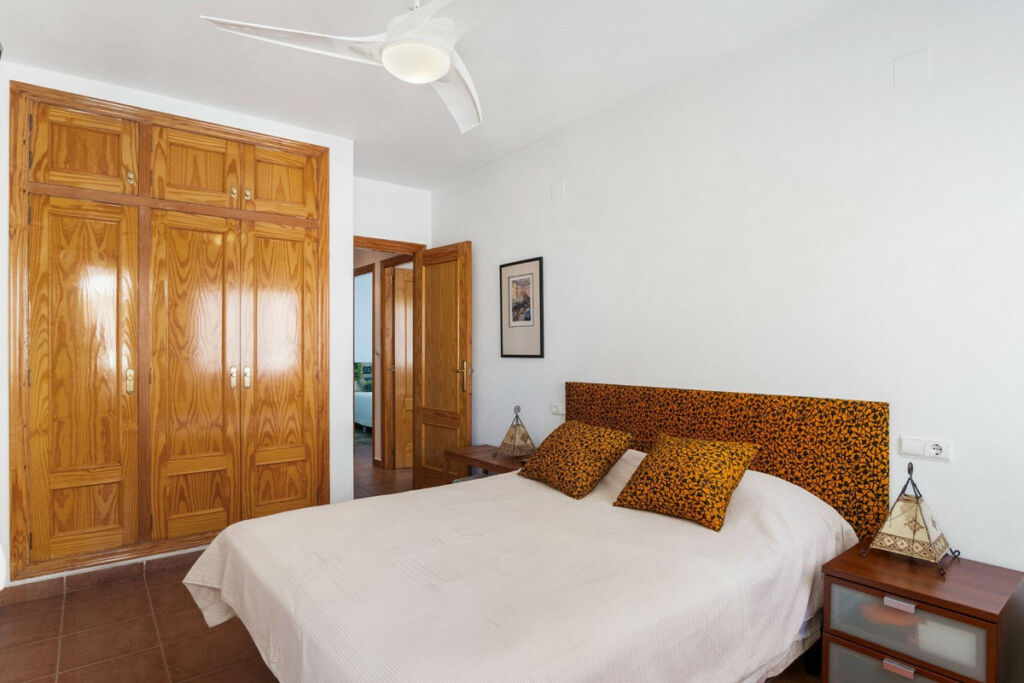 Middle Floor Apartment Orihuela Costa Alicante - image 4