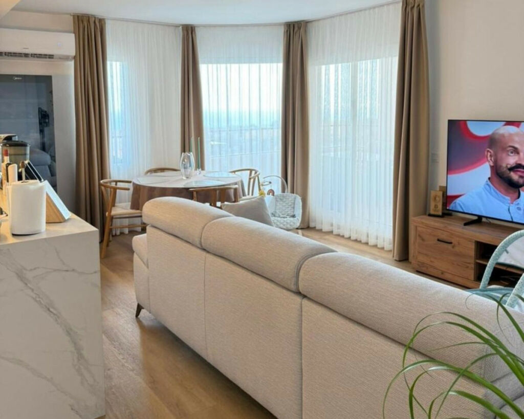 Middle Floor Apartment Mijas Málaga - image 4