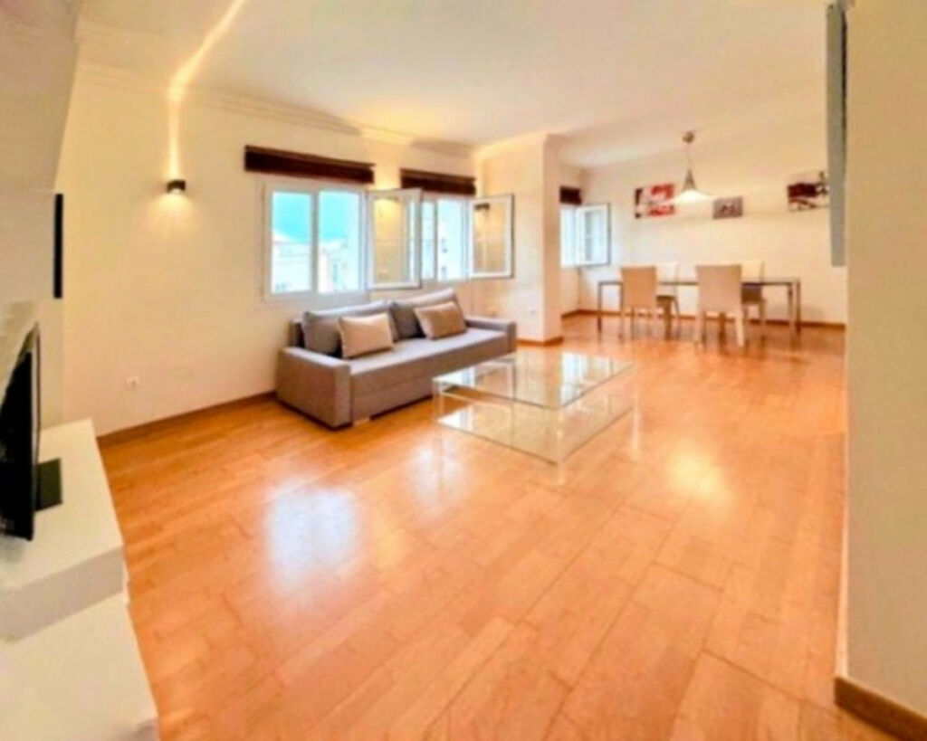 Middle Floor Apartment Málaga Málaga - image 4