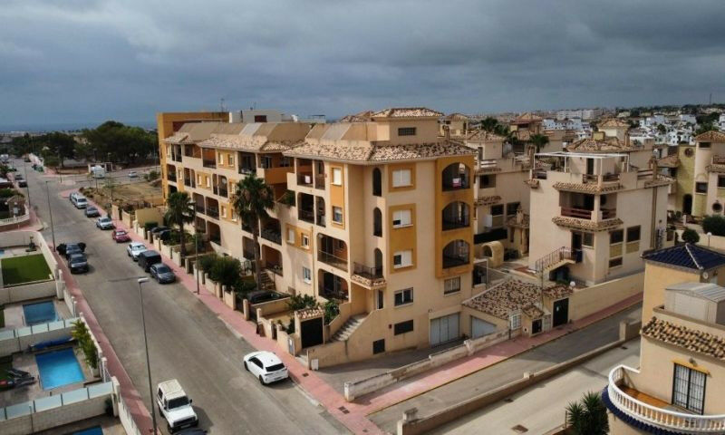 Penthouse Orihuela Costa Alicante - image 4