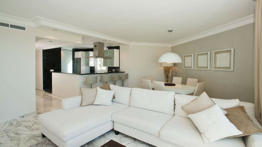 Penthouse Duplex Marbella Málaga - image 4