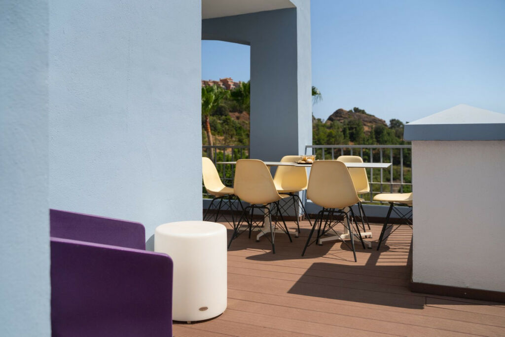 Penthouse Los Arqueros Málaga - image 11