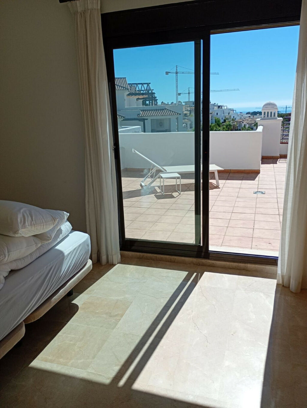 Penthouse Casares Málaga - image 4