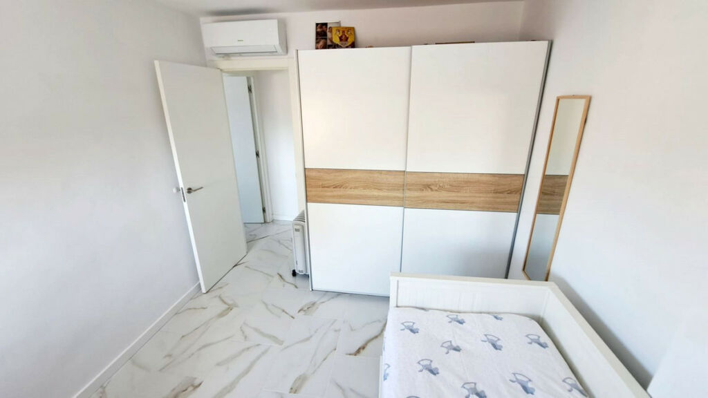 Top Floor Apartment Fuengirola Málaga - image 4