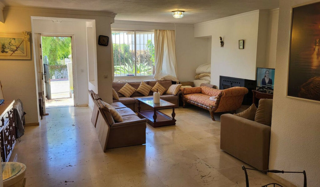 Ground Floor Apartment Guadalmina Alta Málaga - image 4