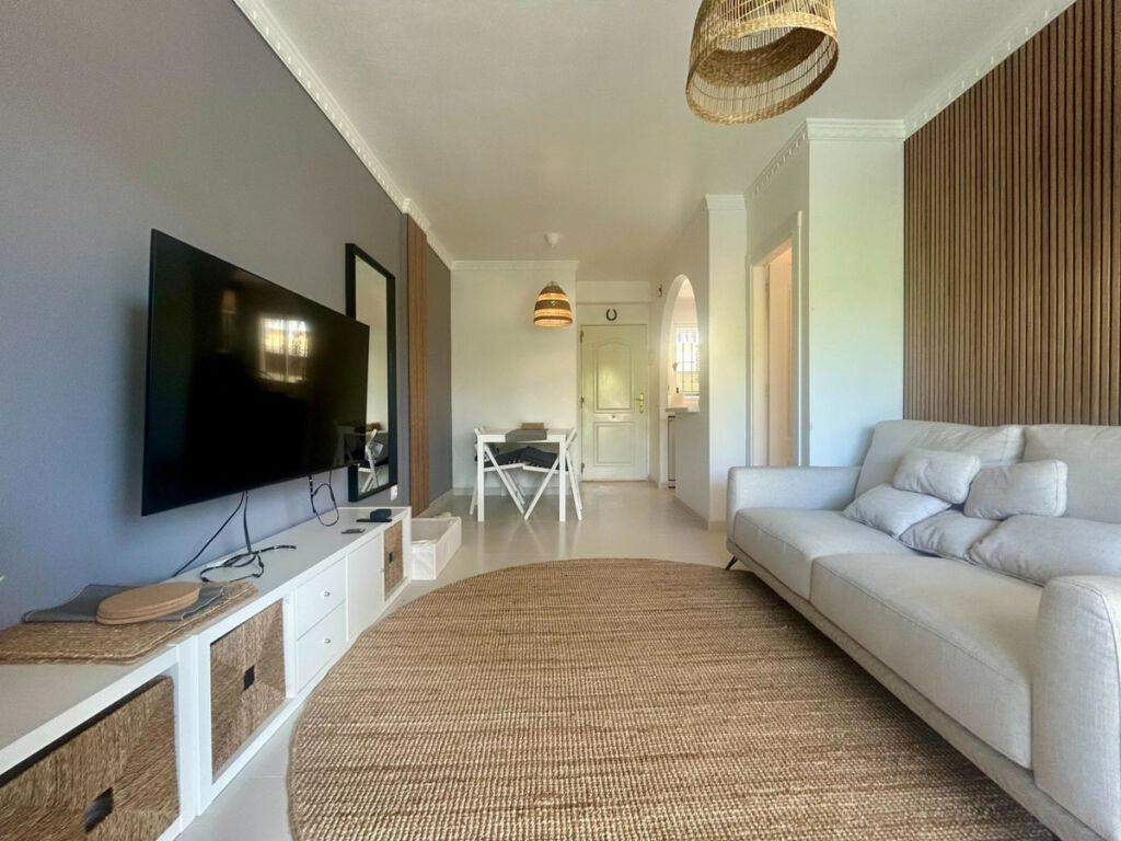 Townhouse Montemar Alicante - image 4