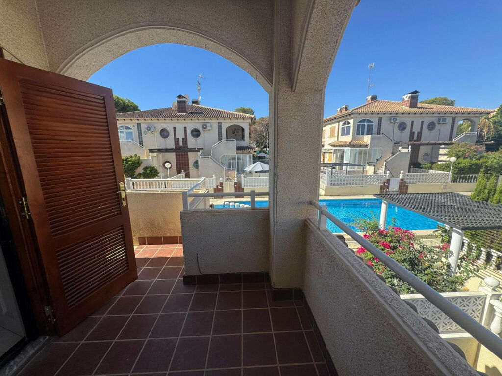 Bungalow Los Altos Alicante - image 4