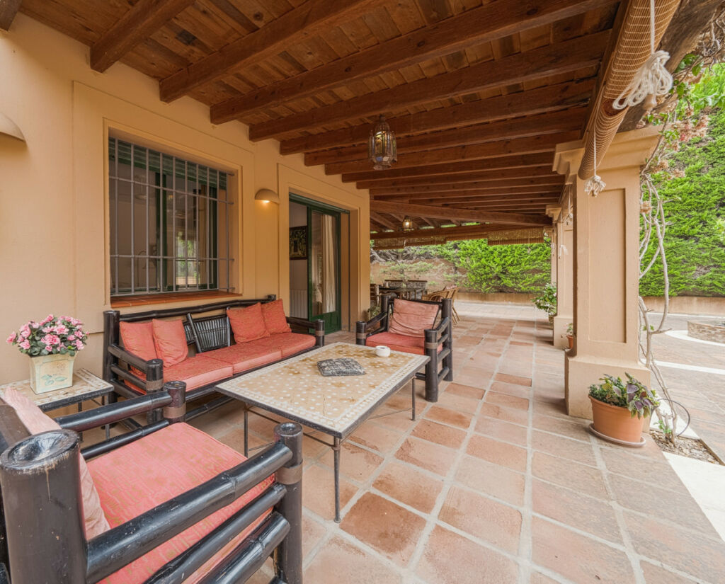Detached Villa Sotogrande Cádiz - image 4