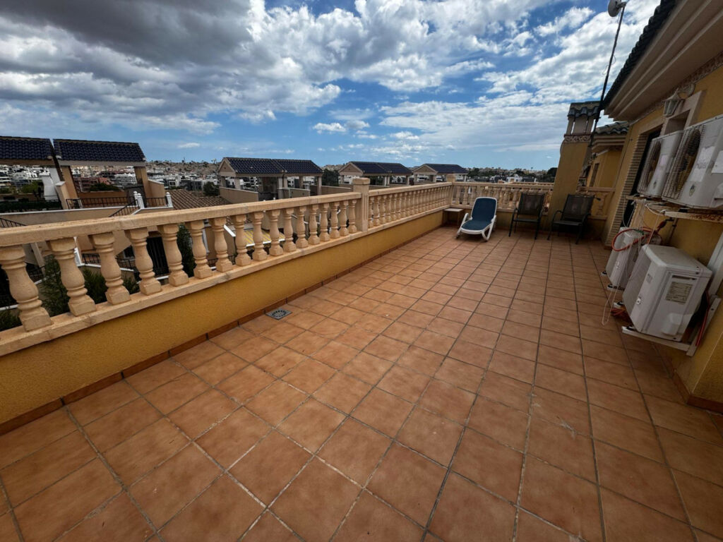 Bungalow Orihuela Costa Alicante - image 4