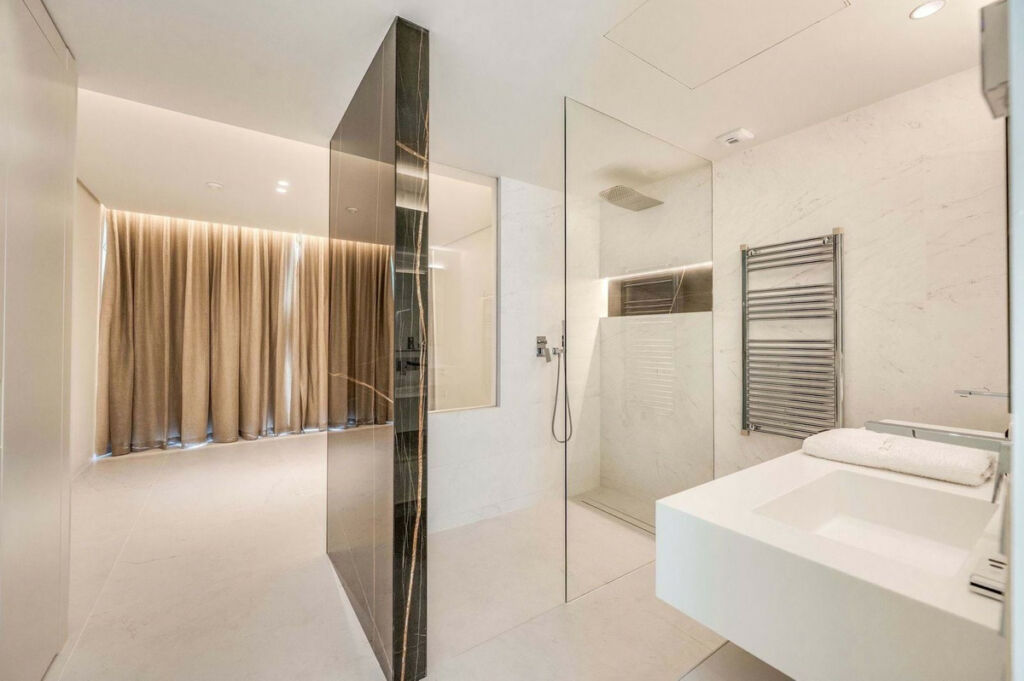 Ground Floor Apartment Marbella Málaga - image 4