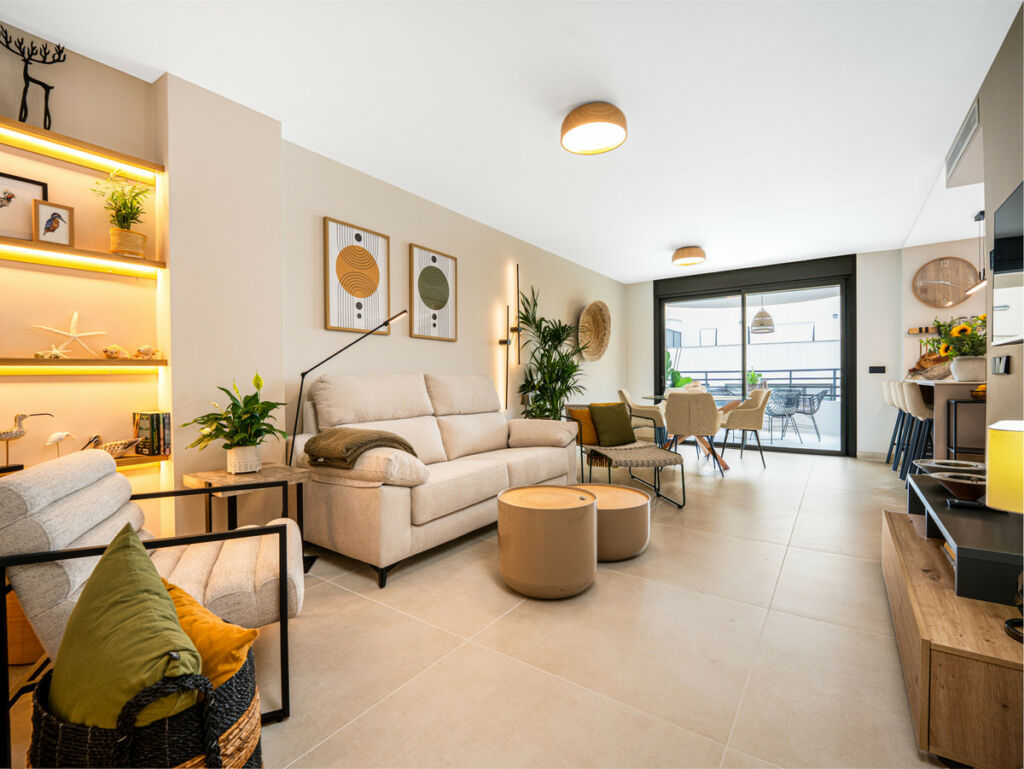 Middle Floor Apartment Marbella Málaga - image 4