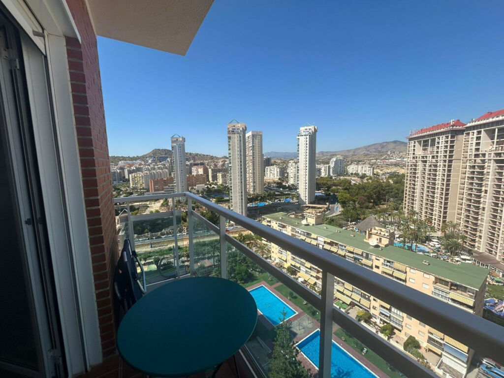 Penthouse Finestrat Alicante - image 4