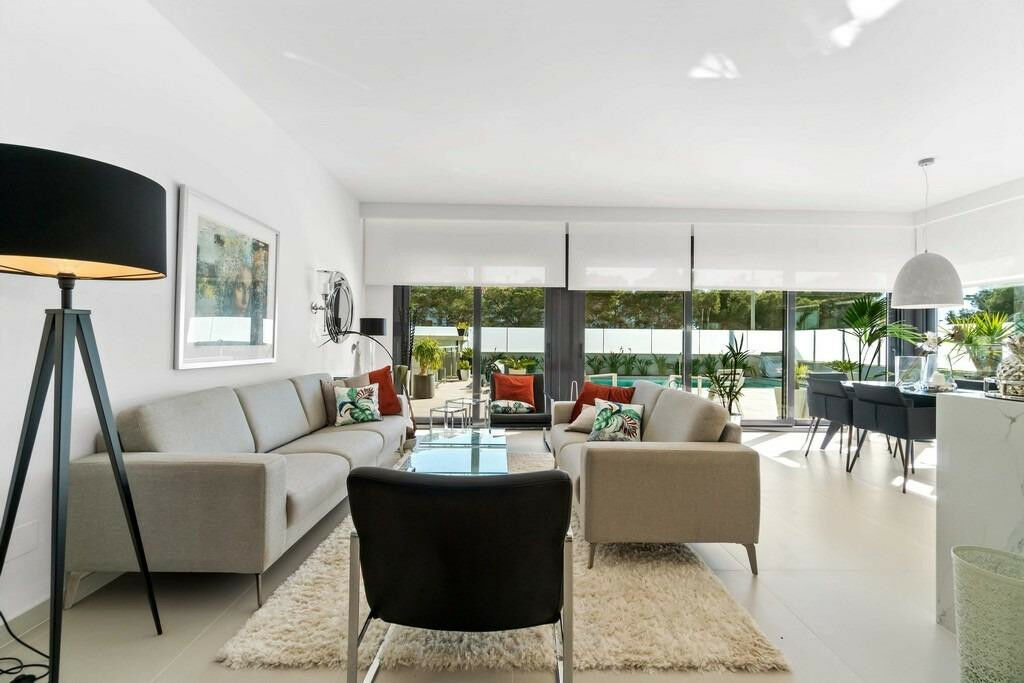 Detached Villa Campoamor Alicante - image 4