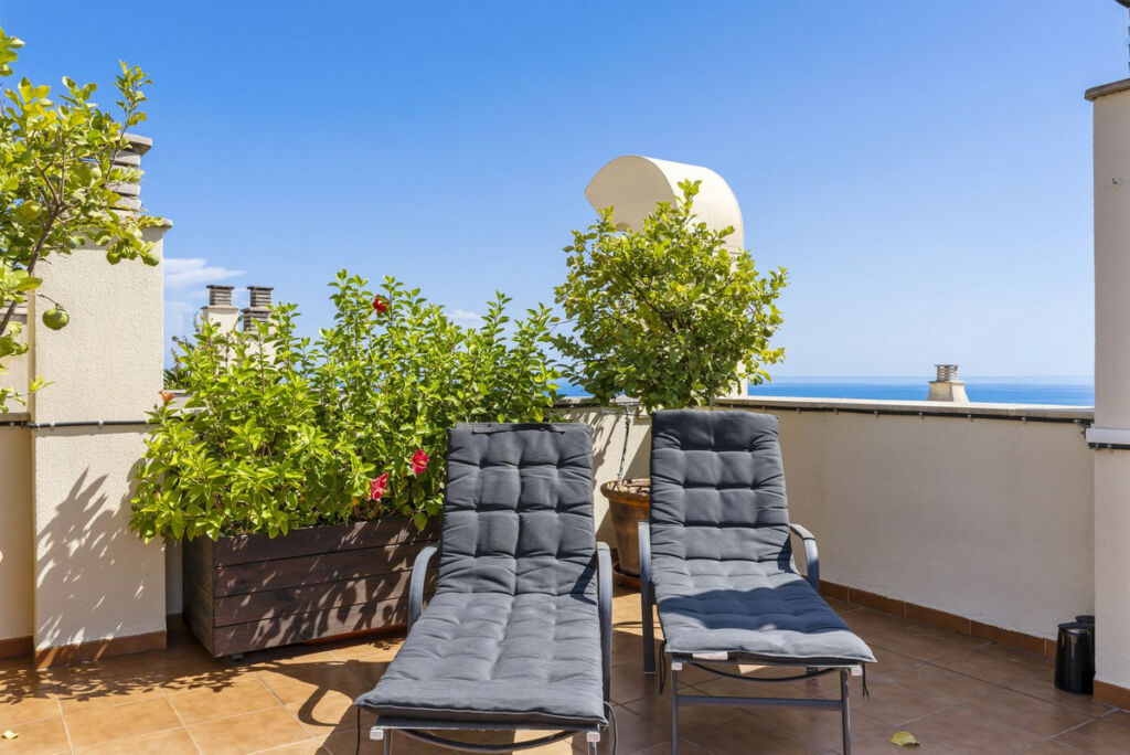 Penthouse Duplex Benalmadena Málaga - image 4