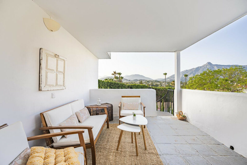 Ground Floor Apartment Nueva Andalucía Málaga - image 4
