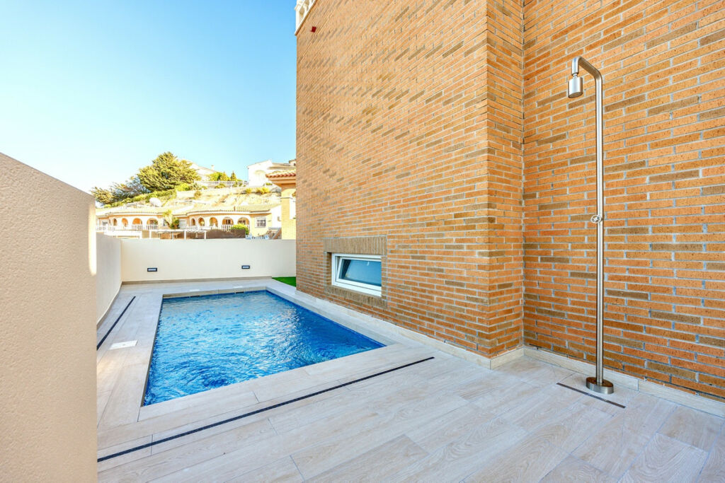 Detached Villa Rojales Alicante - image 4
