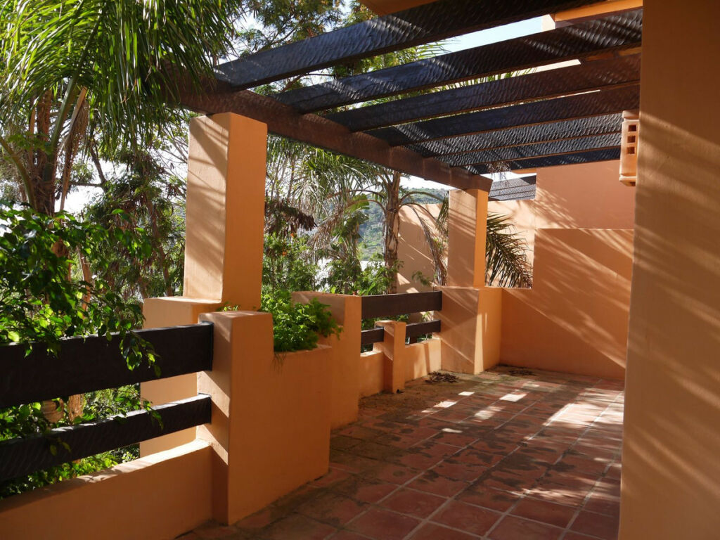 Semi-Detached House Riviera del Sol Málaga - image 4