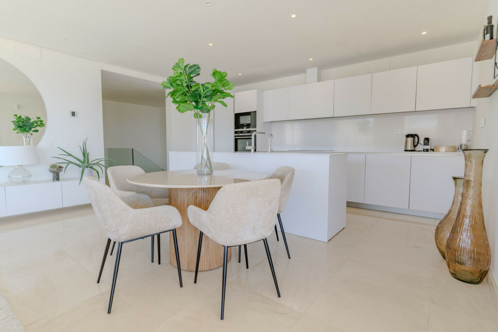 Duplex Nueva Andalucía Málaga - image 4