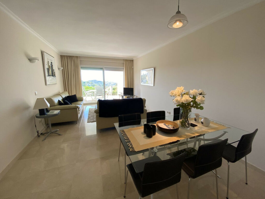 Ground Floor Apartment La Quinta Málaga - image 4