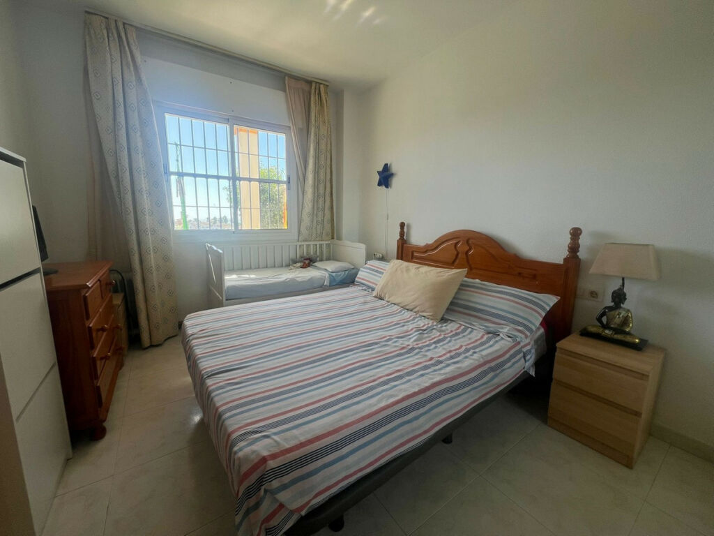 Ground Floor Apartment El Faro Málaga - image 4
