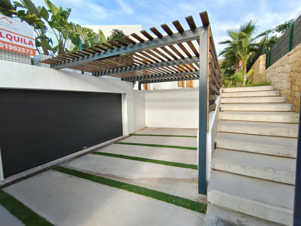 Bungalow Finestrat Alicante - image 4