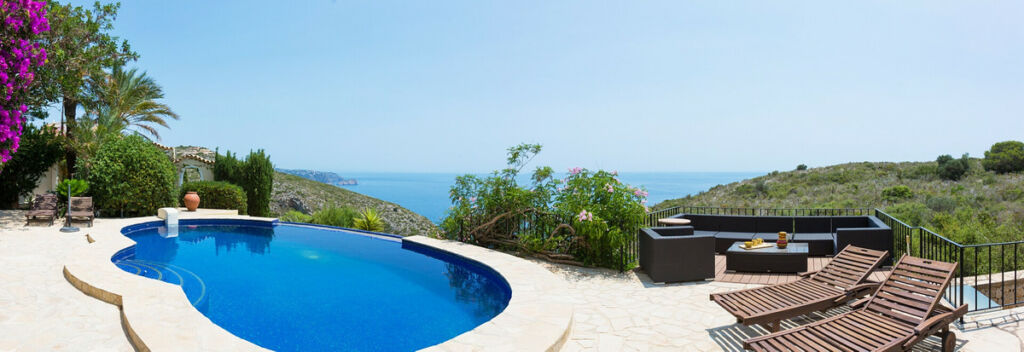 Detached Villa Cumbre del Sol Alicante - image 4