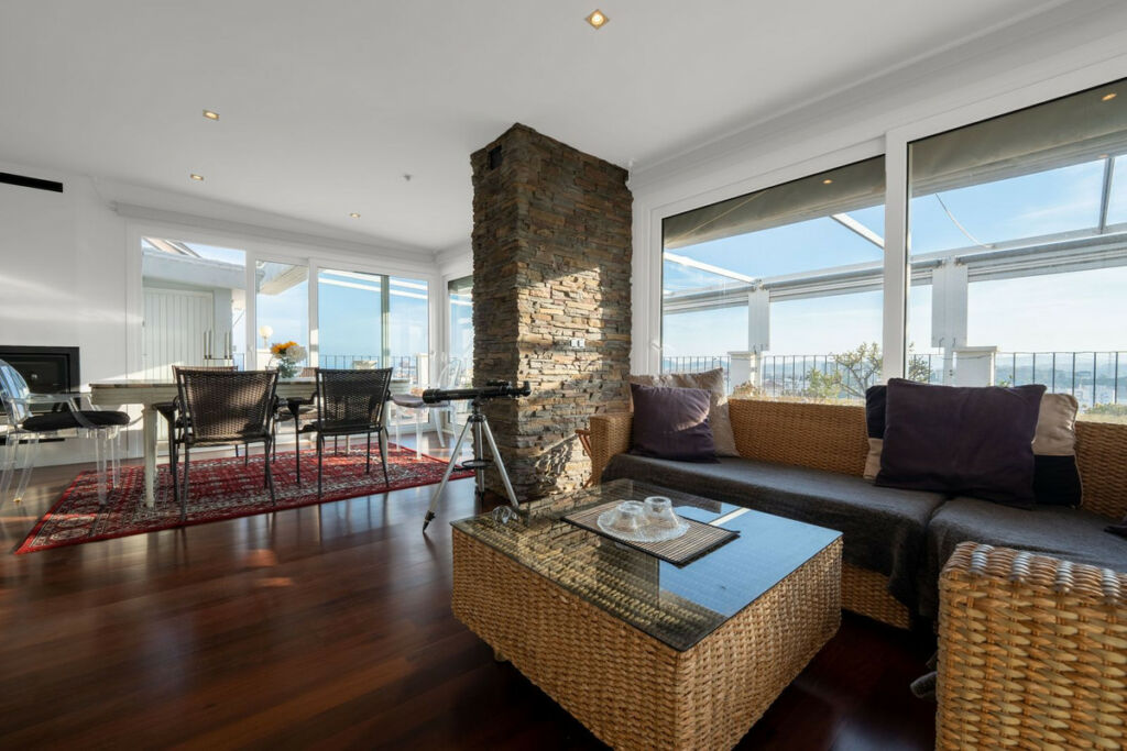 Penthouse Fuengirola Málaga - image 4