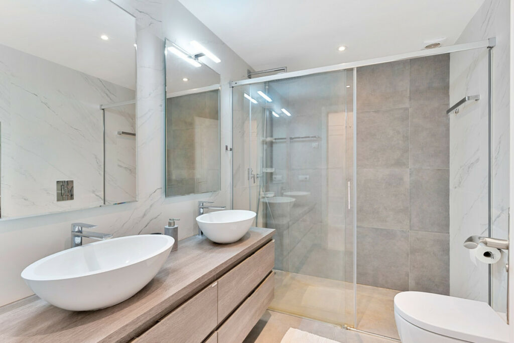 Townhouse San Pedro de Alcántara Málaga - image 4