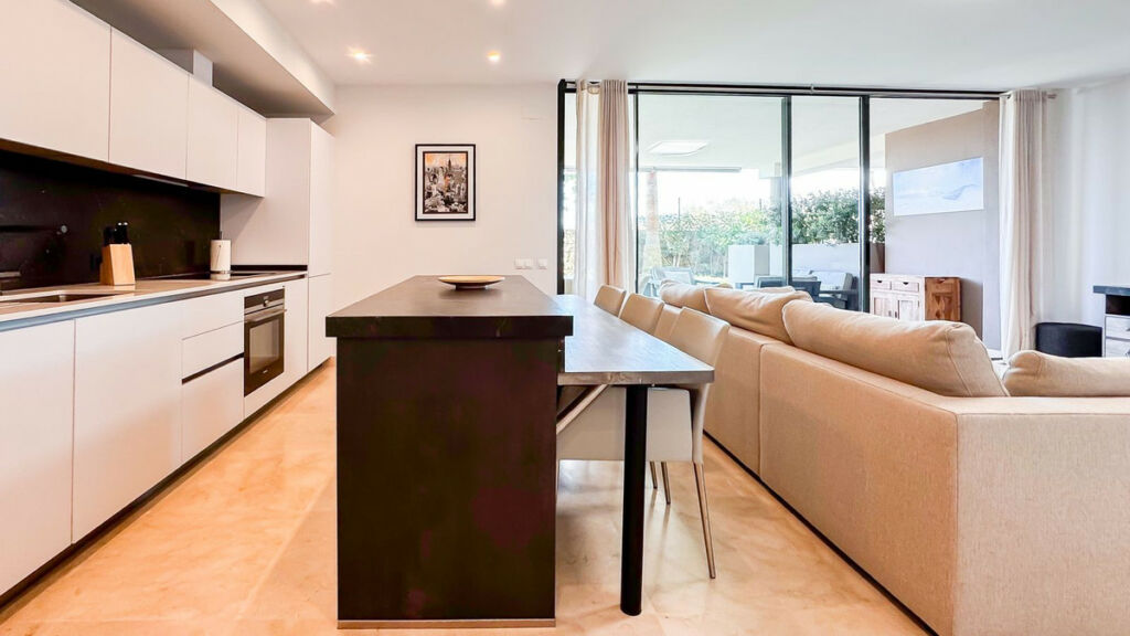 Ground Floor Apartment Cabopino Málaga - image 4