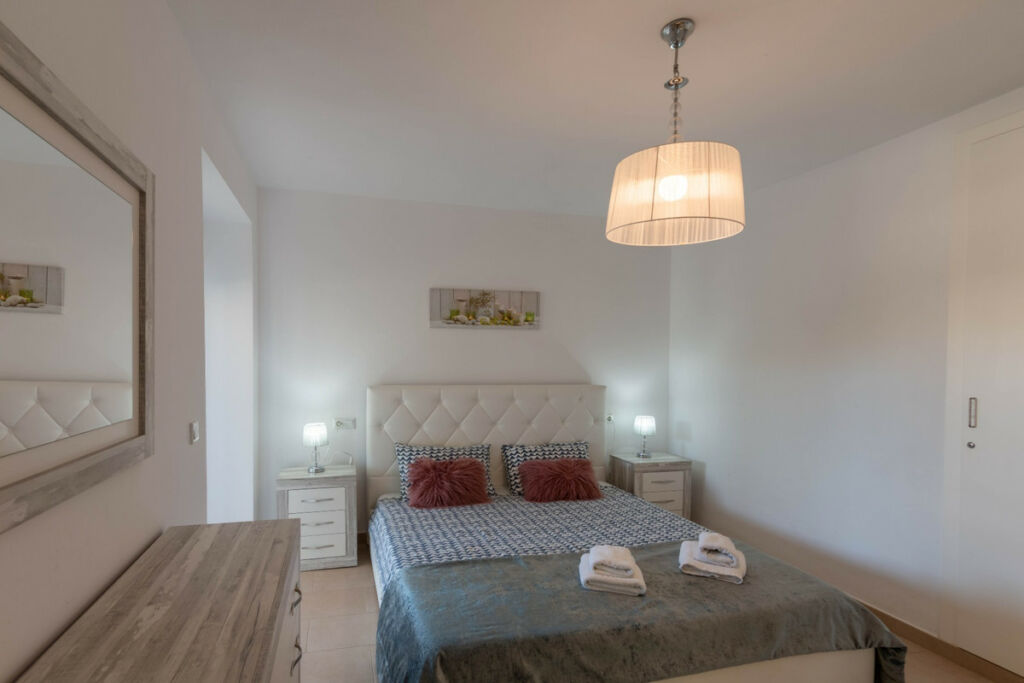 Middle Floor Apartment Javea Alicante - image 4
